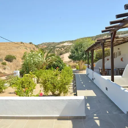 Anna Apartament Milos Island